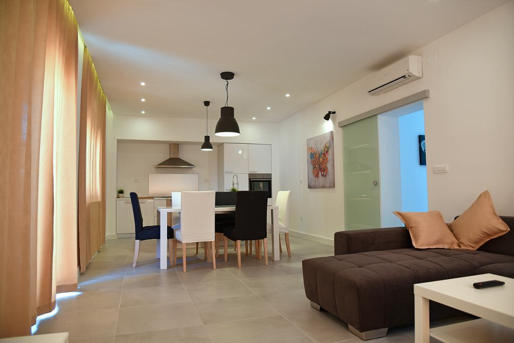 טרוגיר Besker Apartment מראה חיצוני תמונה